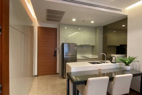 Condominio de 1 dormitorio en Khlong Toei, Bangkok, Tailandia № 135308 - foto 4