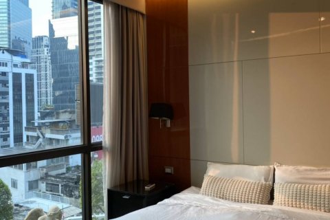 Condominio de 1 dormitorio en Khlong Toei, Bangkok, Tailandia № 135308 - foto 2