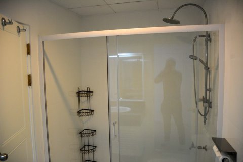 Condominio de 1 dormitorio en Bangkok, Tailandia № 66170 - foto 14