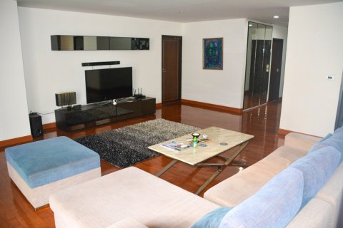 Condominio de 3 dormitorios en Bangkok, Tailandia № 66171 - foto 9