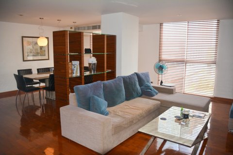 Condominio de 3 dormitorios en Bangkok, Tailandia № 66171 - foto 7