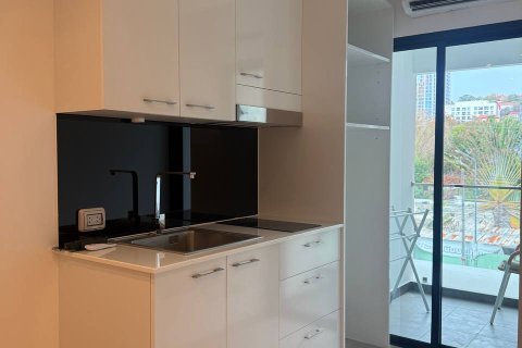 Apartamento de 2 habitaciones en Pattaya, Tailandia № 205870 - foto 4