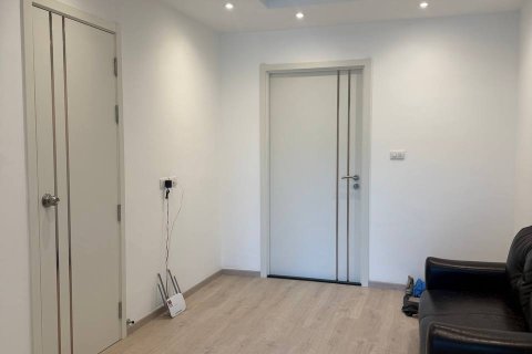 Apartamento de 2 habitaciones en Pattaya, Tailandia № 205870 - foto 3