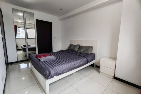 Apartamento de 3 habitaciones en Pattaya, Tailandia № 205871 - foto 10