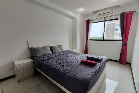 Apartamento de 3 habitaciones en Pattaya, Tailandia № 205871 - foto 8