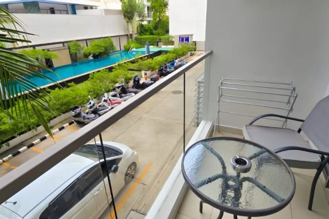 Apartamento de 2 habitaciones en Pattaya, Tailandia № 205869 - foto 19