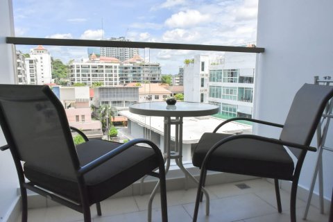 Apartamento de 2 habitaciones en Pattaya, Tailandia № 205869 - foto 8