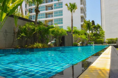 Apartamento de 2 habitaciones en Pattaya, Tailandia № 205869 - foto 12