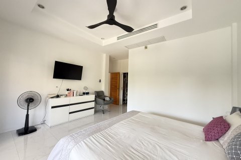 Chalet de 3 dormitorios en Hua Hin, Tailandia № 158114 - foto 11