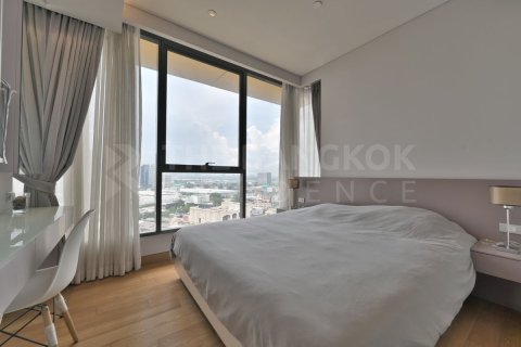 Condo in Bangkok, Thailand, 2 bedrooms  № 187909
