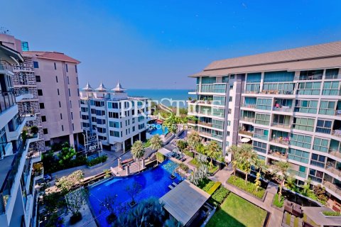 Condo in Pattaya, Thailand, 3 bedrooms № 197923 - photo 15