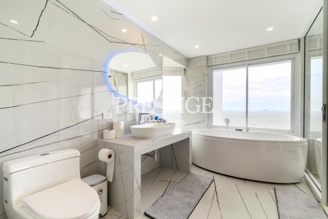 Condo in Pattaya, Thailand, 2 bedrooms  № 197921 - photo 19