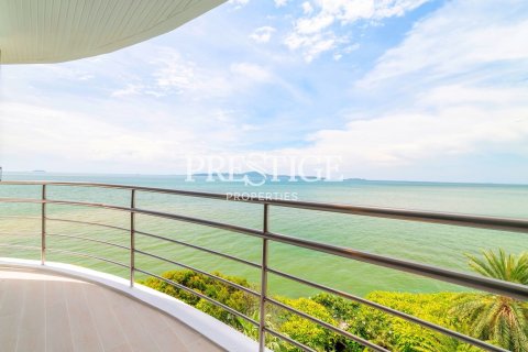 Condo in Pattaya, Thailand, 2 bedrooms  № 197921 - photo 28