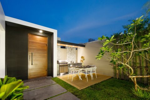 Casa de 3 dormitorios en Rawai, Tailandia № 63294 - foto 24