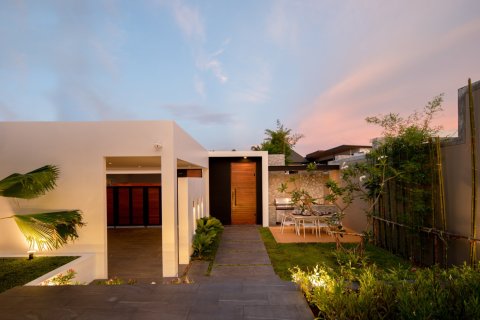 Casa de 3 dormitorios en Rawai, Tailandia № 63294 - foto 28
