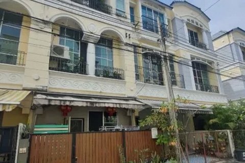 Off-plan Baan Klang Muang Rama 9 - Srinakarin ในกรุงเทพฯ, ประเทศไทย № 63290