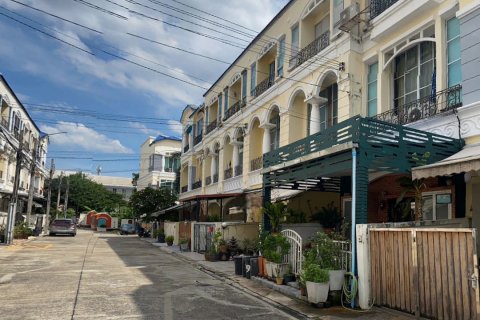 Off-plan Baan Klang Muang Rama 9 - Srinakarin ในกรุงเทพฯ, ประเทศไทย № 63290 - รูปถ่าย 4