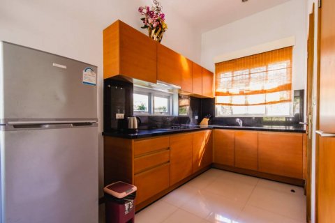 Chalet de 3 dormitorios en Hua Hin, Tailandia № 116704 - foto 8