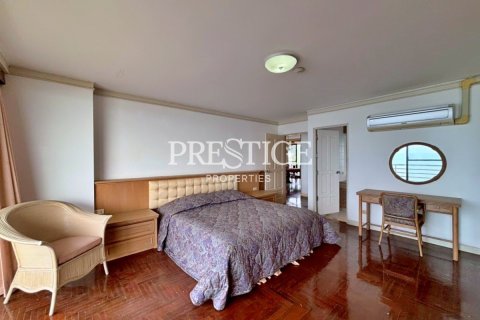Condo in Pattaya, Thailand, 3 bedrooms  № 198100 - photo 14