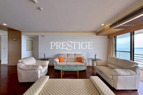 Condo in Pattaya, Thailand, 3 bedrooms  № 198100 - photo 5