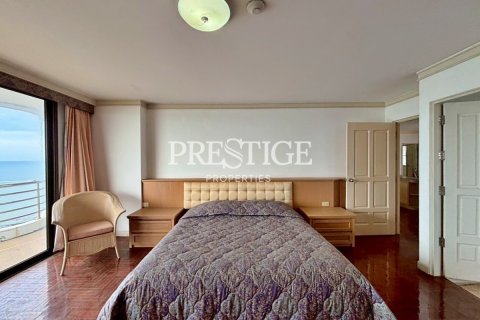Condo in Pattaya, Thailand, 3 bedrooms  № 198100 - photo 13