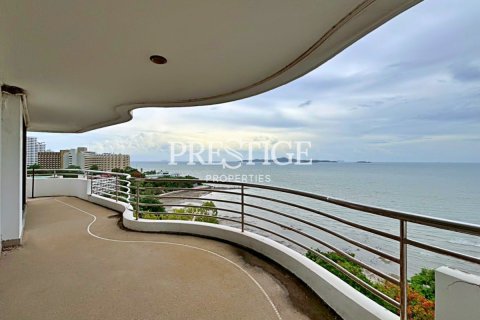 Condo in Pattaya, Thailand, 3 bedrooms  № 198100 - photo 22