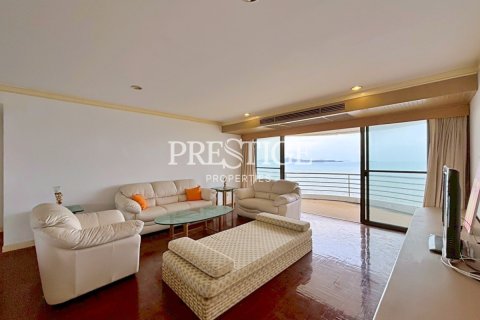 Condo in Pattaya, Thailand, 3 bedrooms № 198100