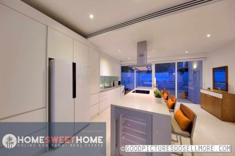 Chalet de 3 dormitorios en Ko Samui, Tailandia № 179922 - foto 19