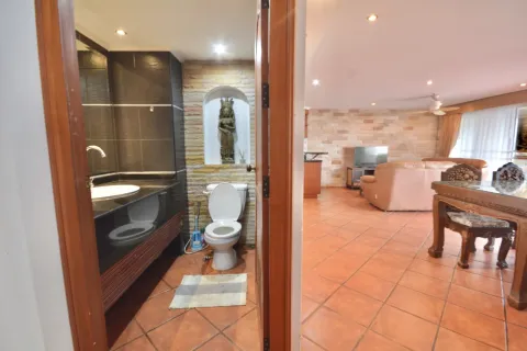 Apartamento de 1 dormitorio en Pattaya, Tailandia № 155502 - foto 23