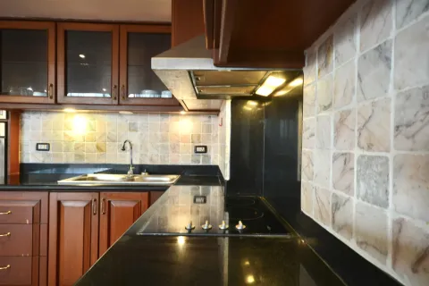 Apartamento de 1 dormitorio en Pattaya, Tailandia № 155502 - foto 17