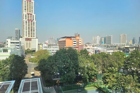 Condominio de 3 dormitorios en Khlong San, Bangkok, Tailandia № 170896 - foto 17