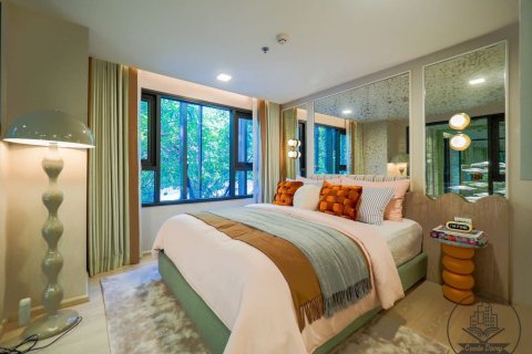 Condominio de 1 dormitorio en Bangkok, Tailandia № 170118 - foto 2