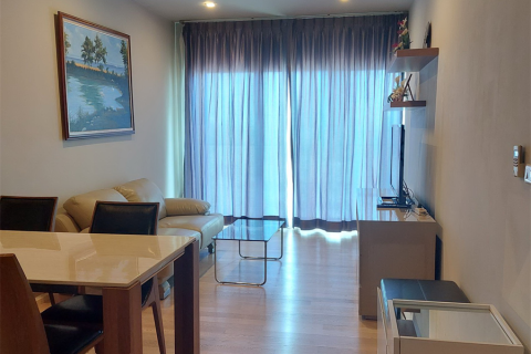 Condominio de 1 dormitorio en Bangkok, Tailandia № 185683 - foto 10