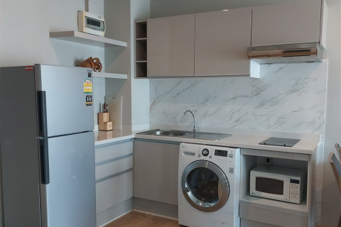 Condominio de 1 dormitorio en Bangkok, Tailandia № 185683 - foto 3