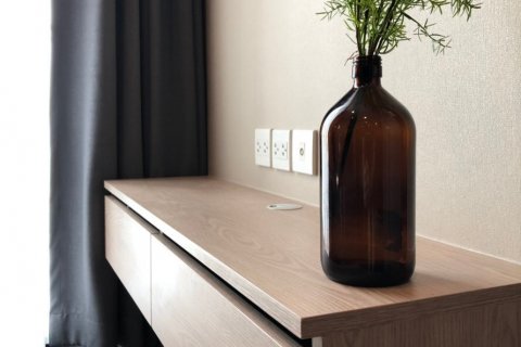 Eigentumswohnung in Bangkok, Thailand, 1 Schlafzimmer  № 143997 - Foto 10