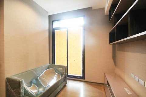 Condominio de 2 dormitorios en Sathon, Bangkok, Tailandia № 143999 - foto 1