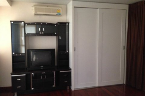 Condo in Bangkok, Thailand, 1 bedroom № 143996 - photo 5