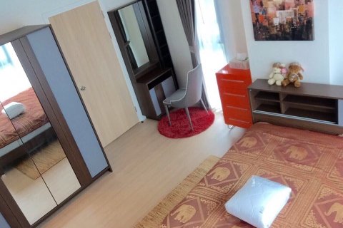 Condominio de 2 dormitorios en Bangkok, Tailandia № 143993 - foto 10