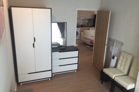 Condominio de 2 dormitorios en Bangkok, Tailandia № 143993 - foto 8
