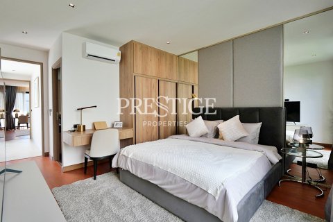 House in Pattaya, Thailand 3 bedrooms № 198349 - photo 19