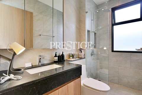 House in Pattaya, Thailand 3 bedrooms № 198349 - photo 20