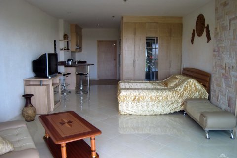 Estudio en el condominio en Jomtien Beach, Pattaya, Tailandia № 204427 - foto 2