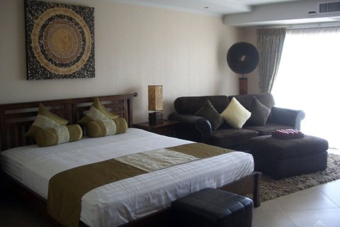 Estudio en el condominio en Jomtien Beach, Pattaya, Tailandia № 204429 - foto 4