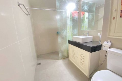 Condominio de 2 dormitorios en Watthana, Bangkok, Tailandia № 47502 - foto 8