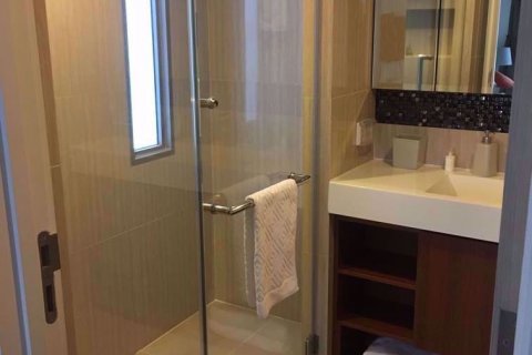 Condominio de 2 dormitorios en Watthana, Bangkok, Tailandia № 47505 - foto 14