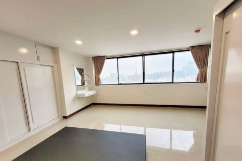Condominio de 3 dormitorios en Khlong Toei, Bangkok, Tailandia № 47503 - foto 10