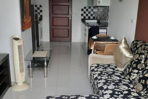Condominio de 1 dormitorio en Pattaya, Tailandia № 204277 - foto 2