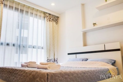 Condominio de 1 dormitorio en Pattaya, Tailandia № 204273 - foto 3