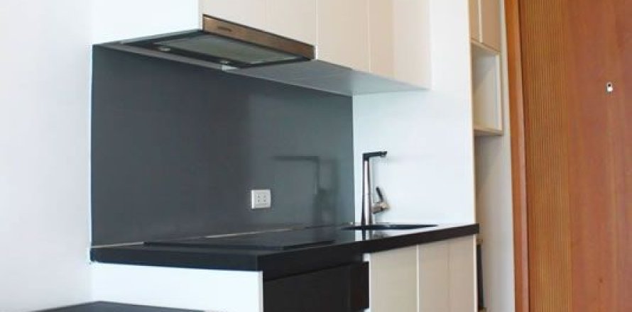 Estudio en el condominio en Pattaya, Tailandia № 204274
