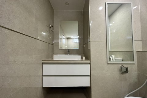 Condominio de 3 dormitorios en Bangkok, Tailandia № 68009 - foto 15